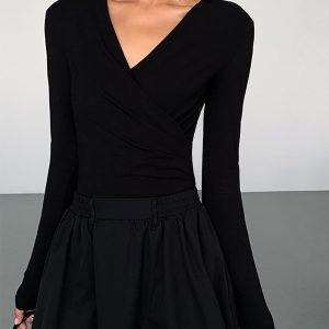 V-Neck Long Sleeve Dress with Double Pockets - Y2K Aesthetic Fashion Essential