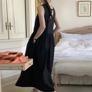 V-Neck Open Back Sleeveless Maxi Dress - Y2K Aesthetic Long Dress for Effortless Style