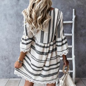 V-Neck Striped Dress with Lace Patchwork - Y2K Aesthetic Fashion Essential