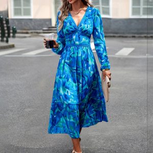 Women's Y2K Aesthetic Printed V-Neck Long-Sleeved Resort Dress for Casual Chic Style