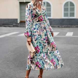 Women's Y2K Aesthetic Printed V-Neck Long-Sleeved Resort Dress for Casual Chic Style