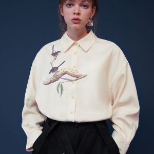 Y2K Aesthetic Bird Painting Blouse with Perched Design on a Branch for Trendy Outfits