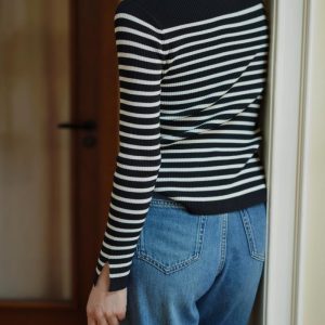 Y2K Aesthetic Black and White Striped Slim Knit Top for Trendy Outfits