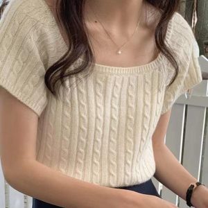 Y2K Fashion Square-Neck Braided Cropped Knit Top with Short Sleeves for Aesthetic Outfits